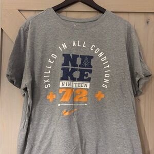 Nike Gray Graphic T-Shirt